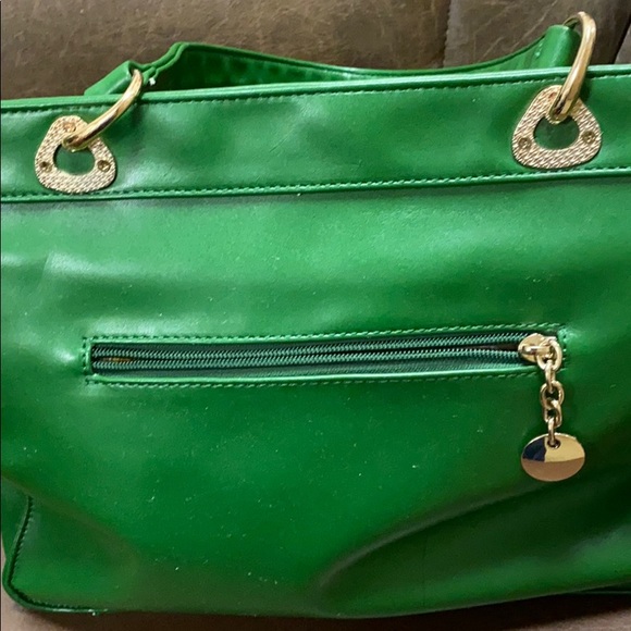 🌹SALE🌹Gorgeous Green Bag. Firm - Picture 6 of 11